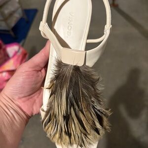 Vince Cream Feathered Women's Sandals